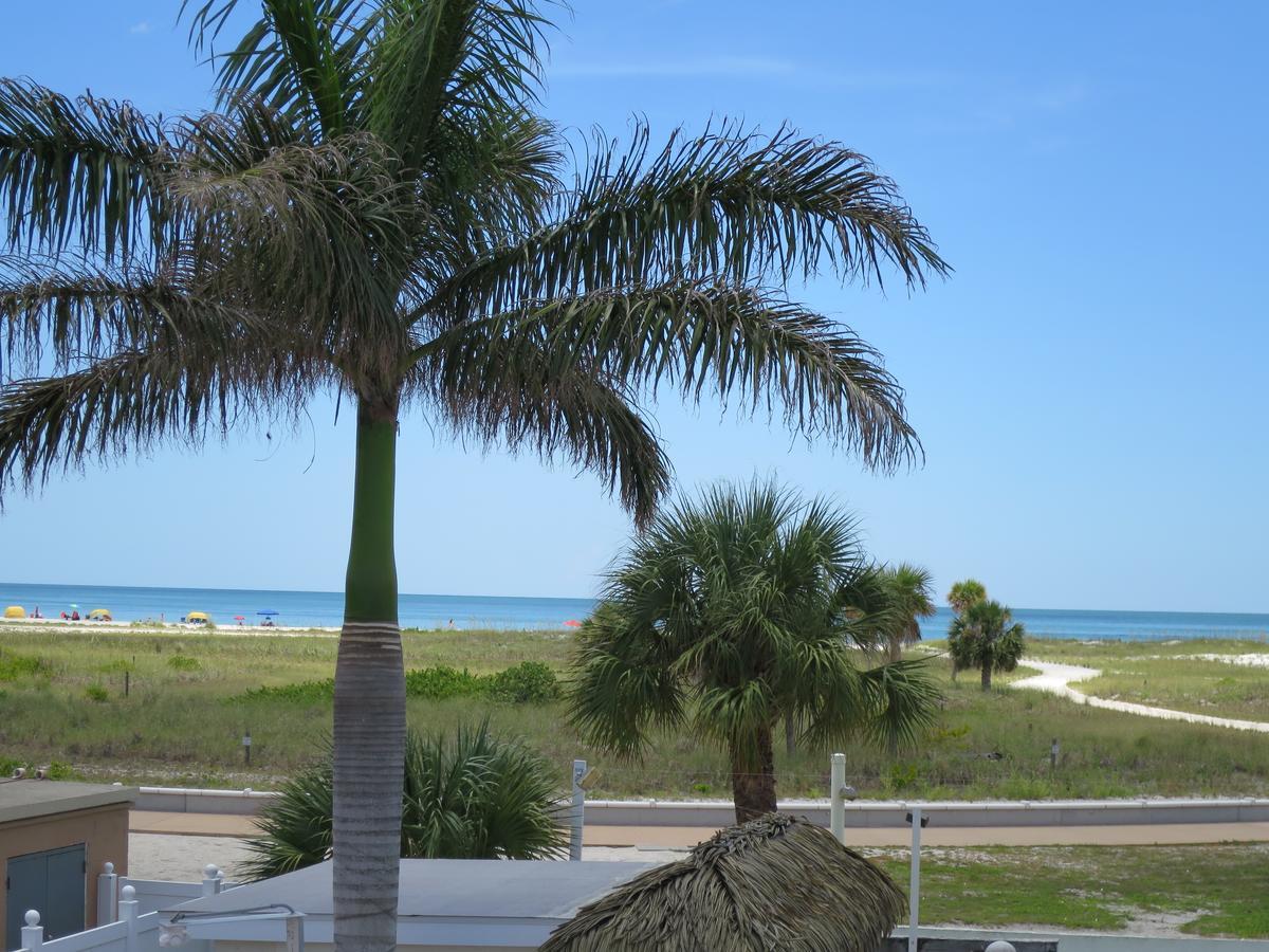 Arvilla Resort St. Pete Beach Exterior photo